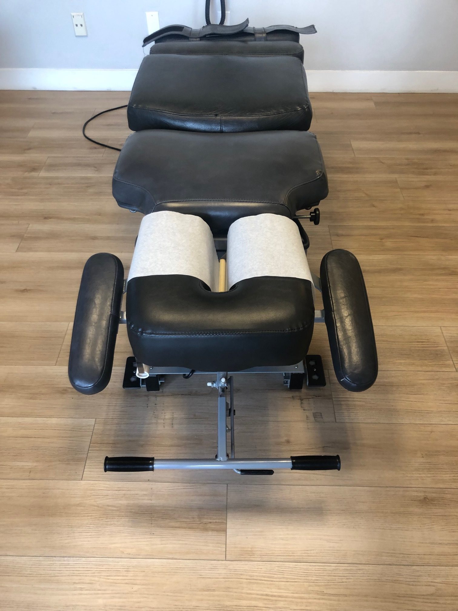 Hill AFT Table with drops