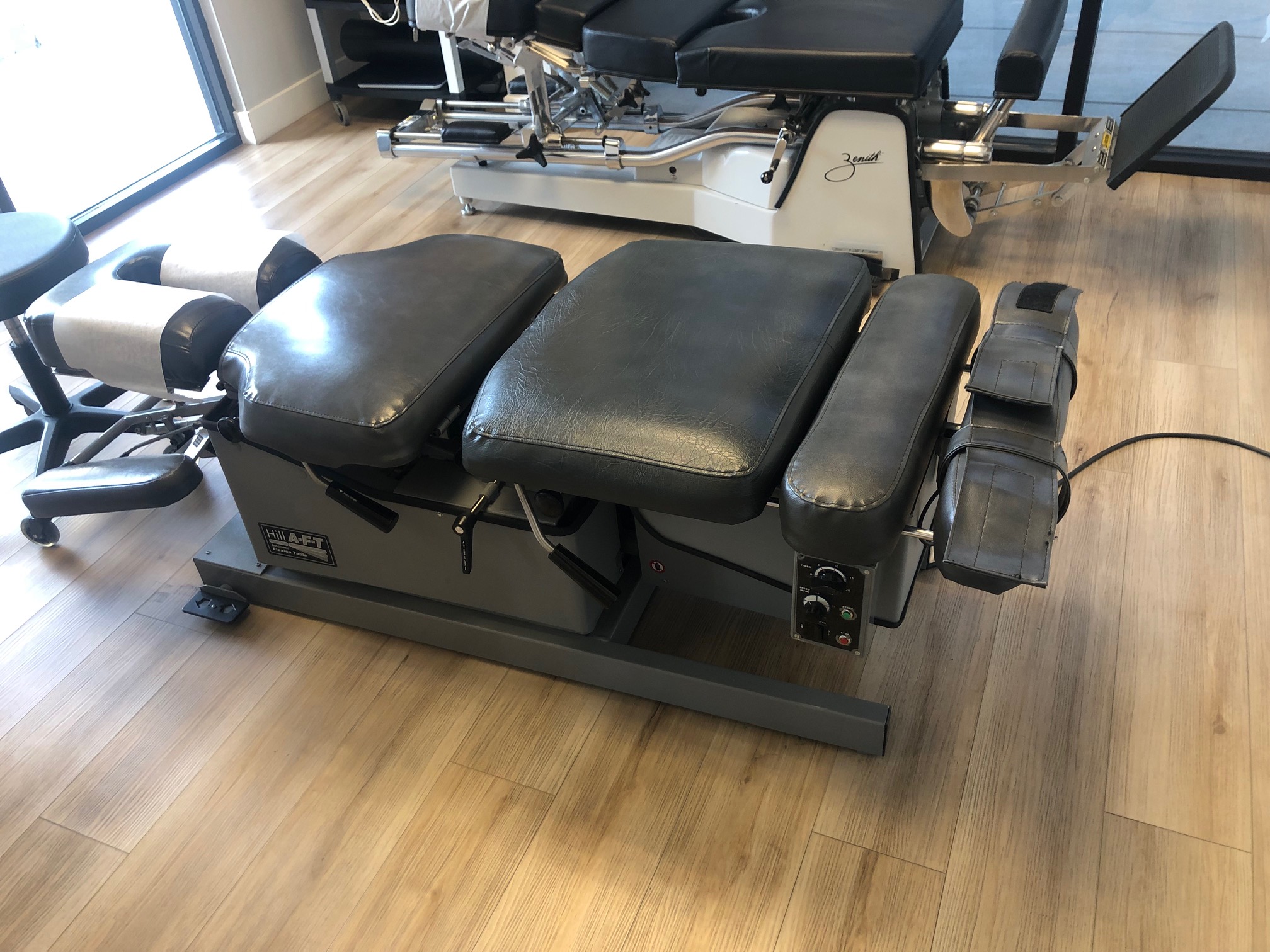 Hill AFT Table with drops