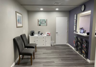 Front-Desk-Voitenko-Wellness