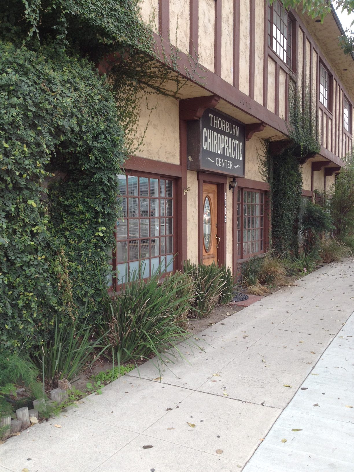 BURBANK Office Space