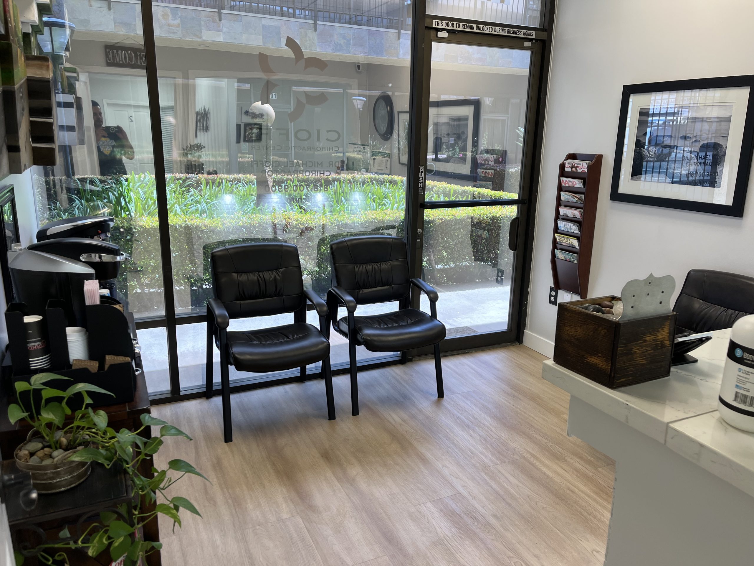 Northridge Office Space – M/W/Sa/Su