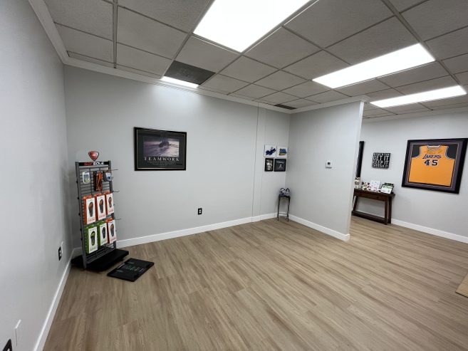 Northridge Office Space – M/W/Sa/Su