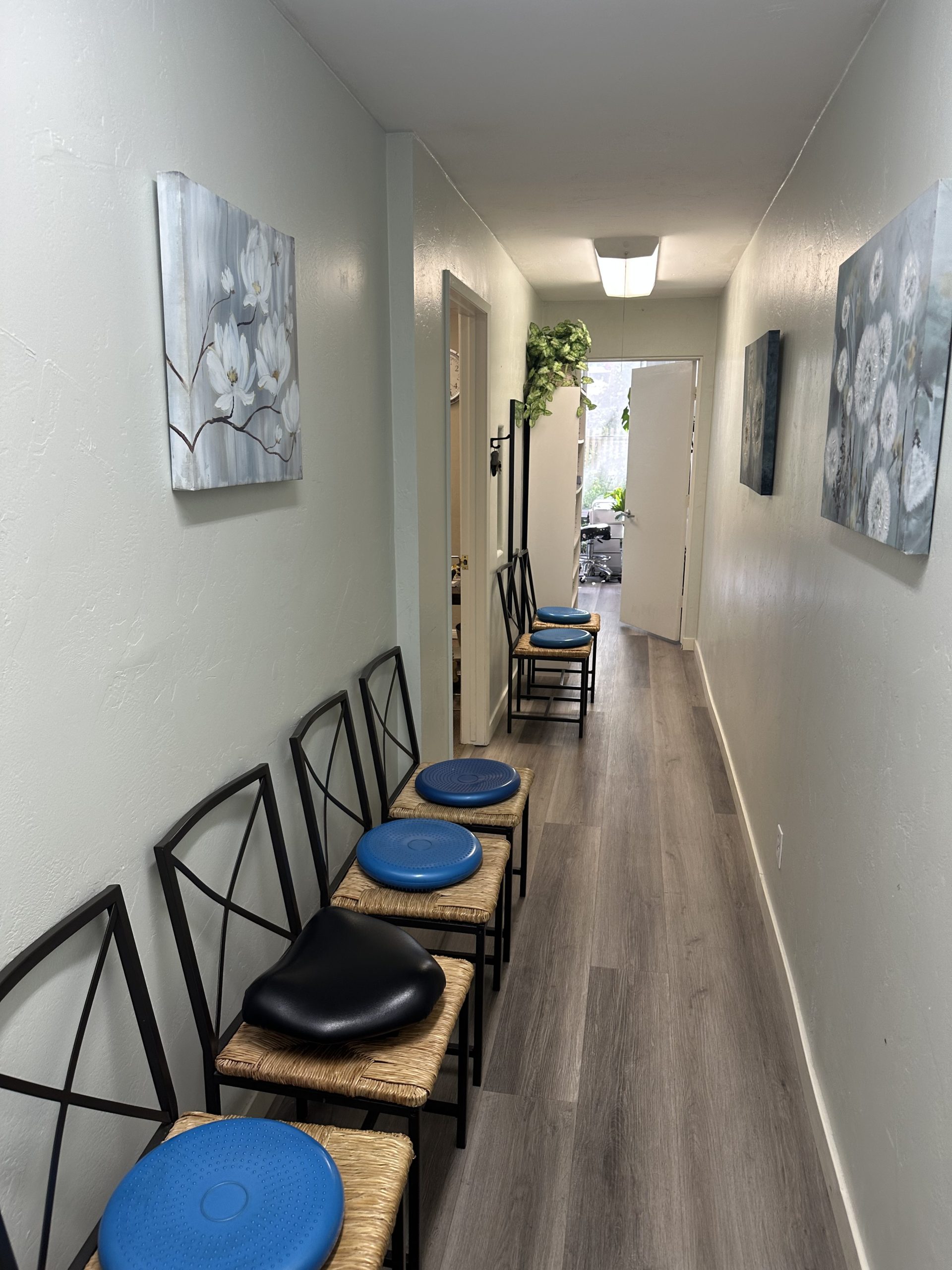 chiro office for rent