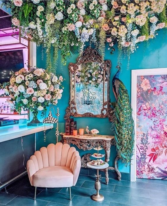 Join our Holistic Collective!