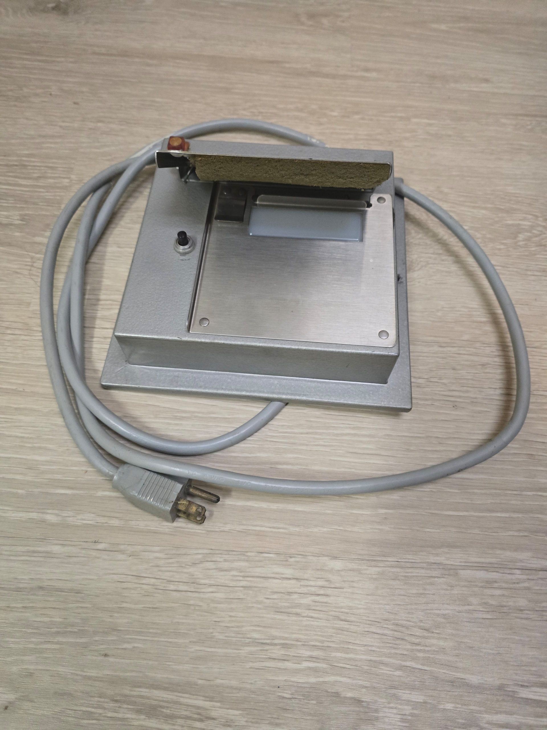 X-RAY EQUIPMENT