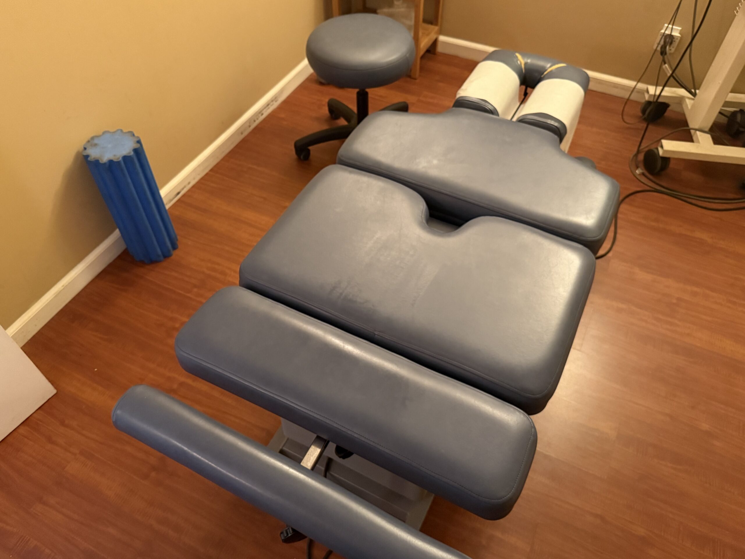 Hill HA 90-C Elevation Table+stool